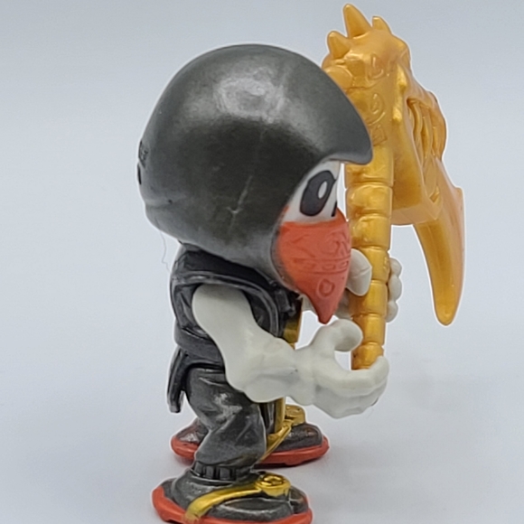 Treasure x King 6 Figures - includes Fire Eyes HTF Very Rare w/ Sword and Sheild - Picture 12 of 16